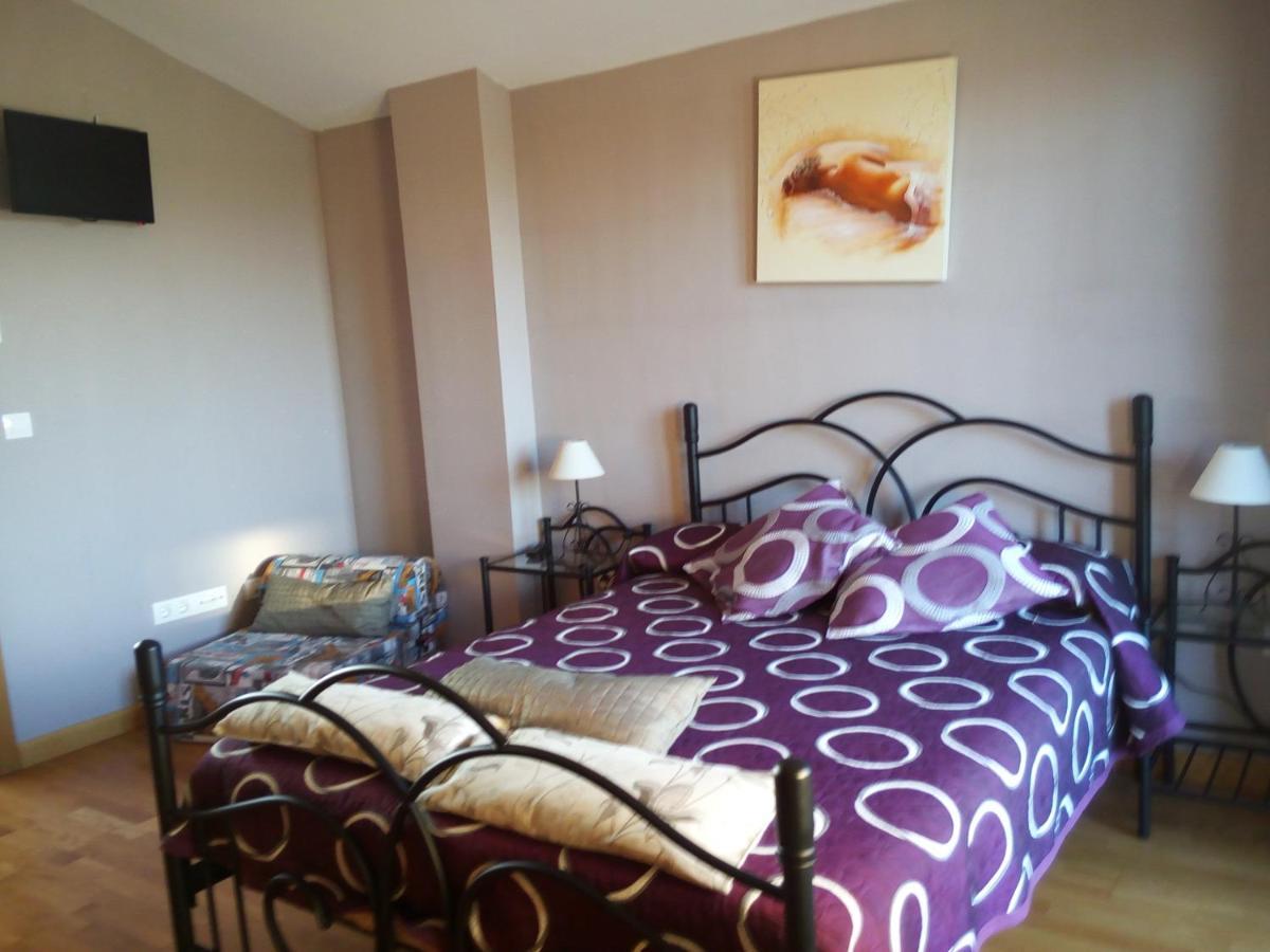Apartamento Golf Buenas Vistas Cirueña Екстериор снимка