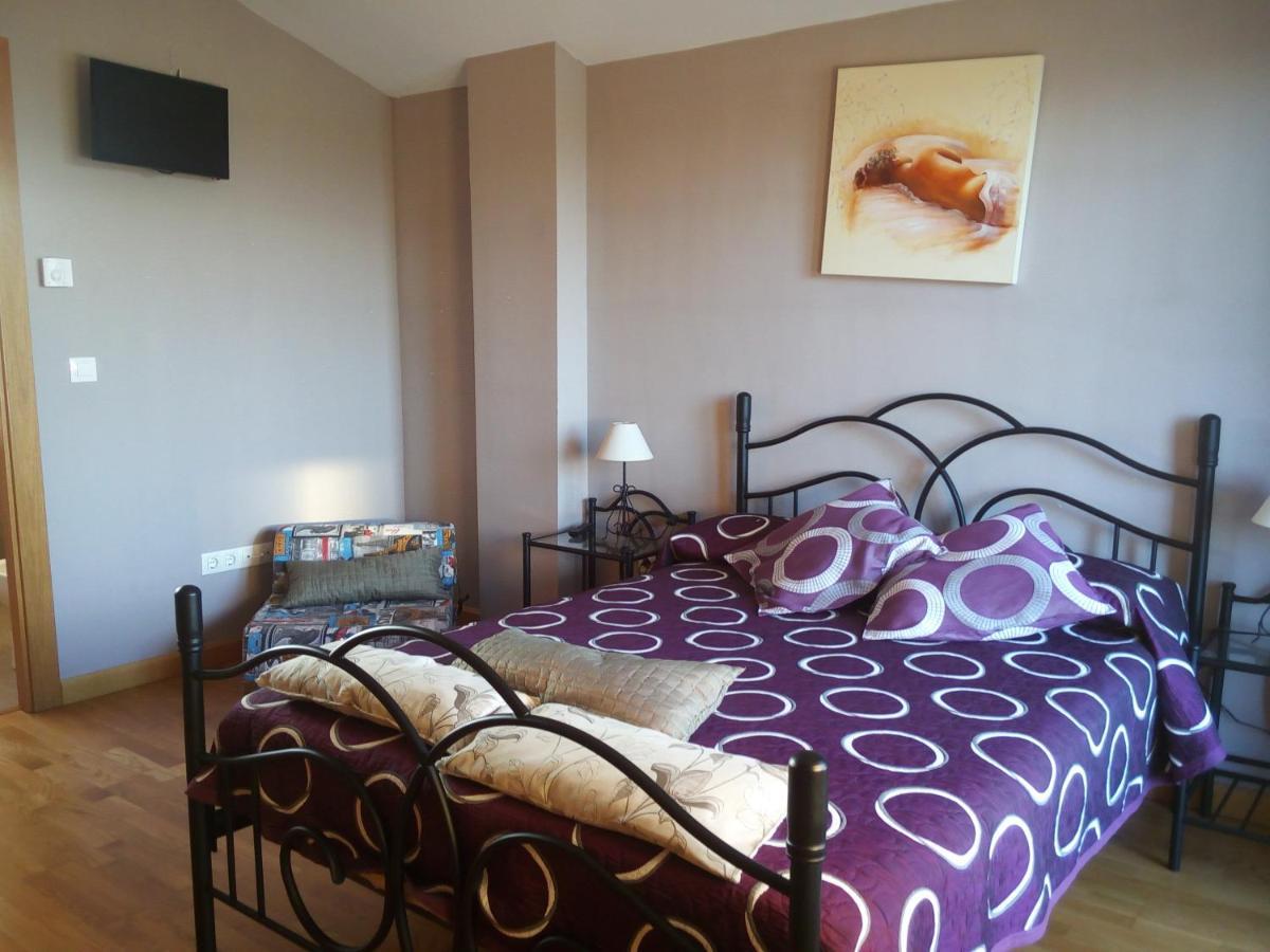 Apartamento Golf Buenas Vistas Cirueña Екстериор снимка