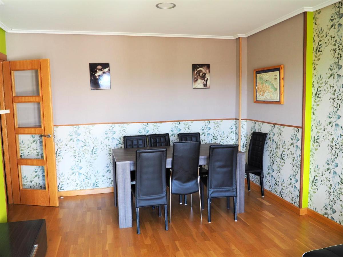 Apartamento Golf Buenas Vistas Cirueña Екстериор снимка
